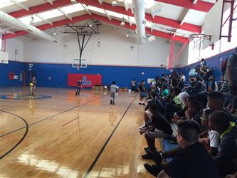 Rio Tierra hosts activities during the lunch period