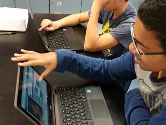 Rio Tierra students participating in the Hour of Code