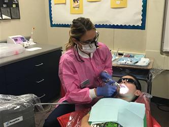 Cleaning teeth