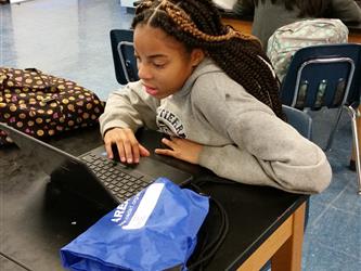 Rio Tierra students participating in the Hour of Code
