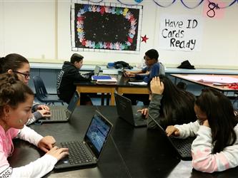 Rio Tierra students participating in the Hour of Code