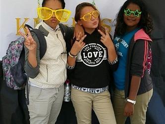 Smythe 7-8 students photo booth
